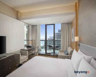 Hilton Dubai Palm Jumeirah 57