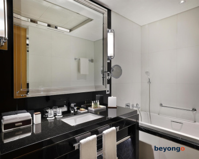 Hilton Dubai Palm Jumeirah 78