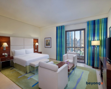 Hilton Dubai The Walk 120