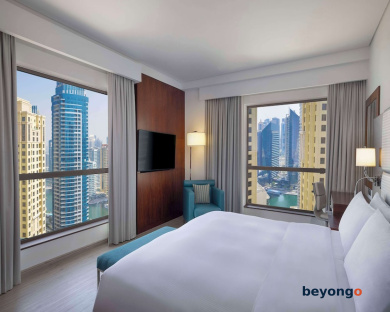 Hilton Dubai The Walk 135