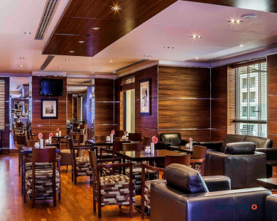 Hilton Dubai The Walk 182
