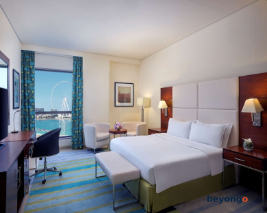 Hilton Dubai The Walk 30