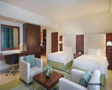 Hilton Dubai The Walk 34