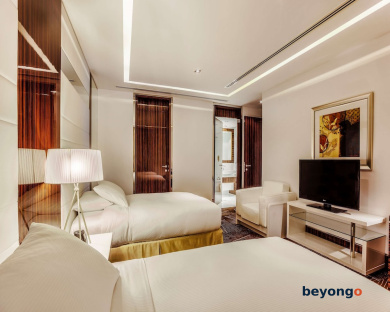 Hilton Dubai The Walk 39