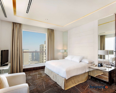 Hilton Dubai The Walk 42