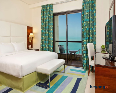 Hilton Dubai The Walk 46