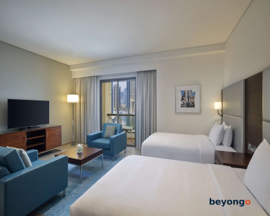 Hilton Dubai The Walk 54