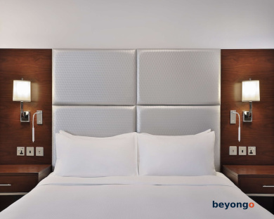 Hilton Dubai The Walk 64