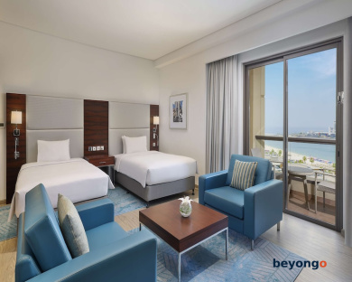 Hilton Dubai The Walk 65