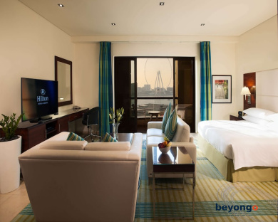 Hilton Dubai The Walk 72