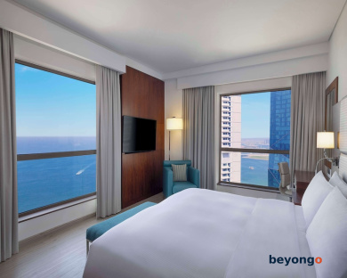 Hilton Dubai The Walk 78