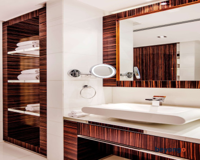 Hilton Dubai The Walk 90