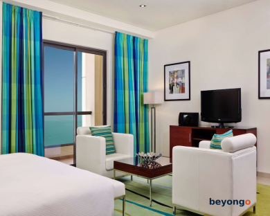 Hilton Dubai The Walk 93