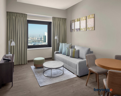 Holiday Inn and Suites Dubai Festival City by IHG 21