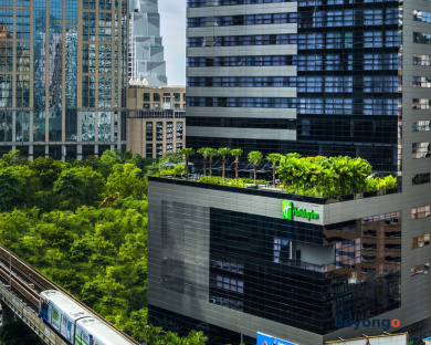 Holiday Inn Bangkok Sukhumvit by IHG