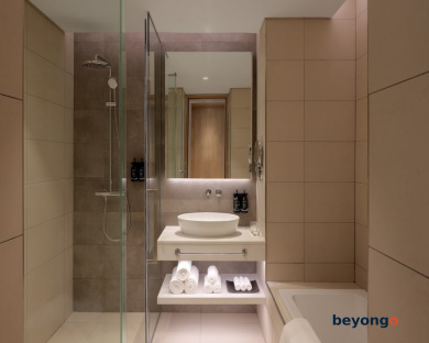 Holiday Inn Dubai Business Bay by IHG 36