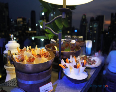 Hotel Indigo Bangkok Wireless Road by IHG 249