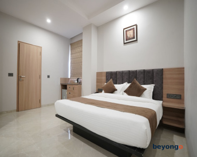 Hotel Krishna Inn 11