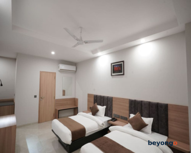 Hotel Krishna Inn 29