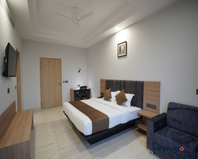 Hotel Krishna Inn 34