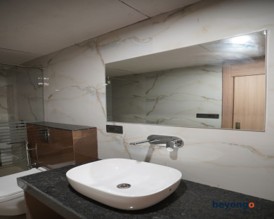 Hotel Krishna Inn 48