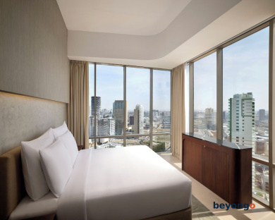Hotel Local Dubai, Jumeirah Village Triangle, Autograph Collection 21