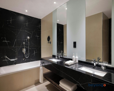 Hotel Local Dubai, Jumeirah Village Triangle, Autograph Collection 65
