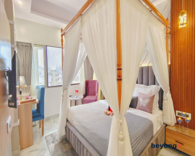 Hotel Sarang Palace 143