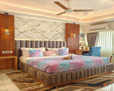 Hotel Sarang Palace 163