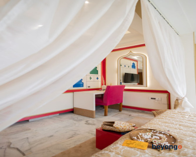 Hotel Sarang Palace 165