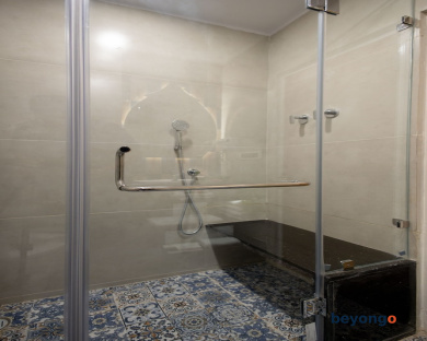 Hotel Sarang Palace 239