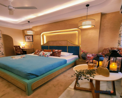 Hotel Sarang Palace 245