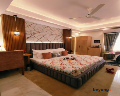 Hotel Sarang Palace 66