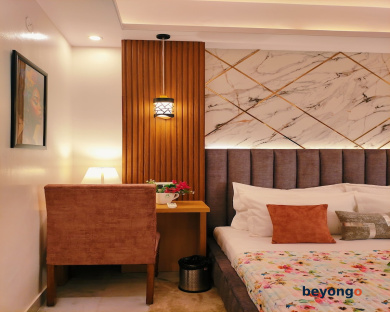 Hotel Sarang Palace 68