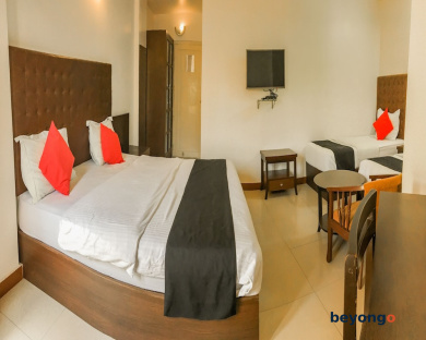Hotel Shikha Jaipur City Centre 11