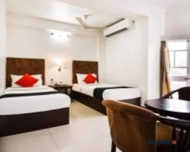 Hotel Shikha Jaipur City Centre 7