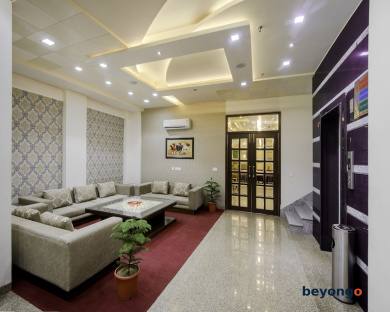 Hotel Yash Regency 2