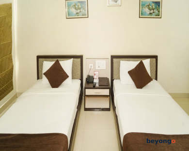 Hotel Yash Regency 21