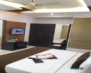 Hotel Yash Regency 22