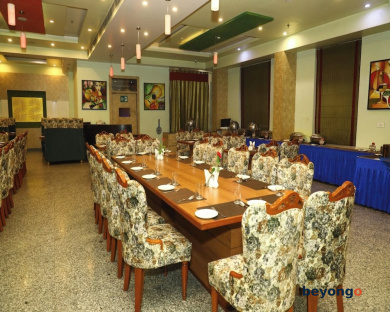 Hotel Yash Regency 36
