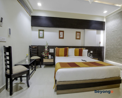 Hotel Yash Regency 5