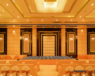 Hotel Yash Regency 51