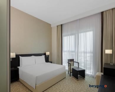 Hyatt Place Dubai Jumeirah Residences 11