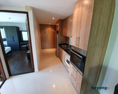 Jomtien Beach Penthouses 77