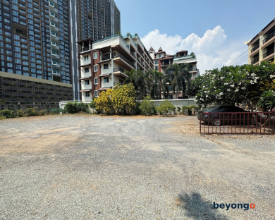 Jomtien Beach Penthouses 90