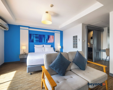 Journeyhub Pattaya Central 22