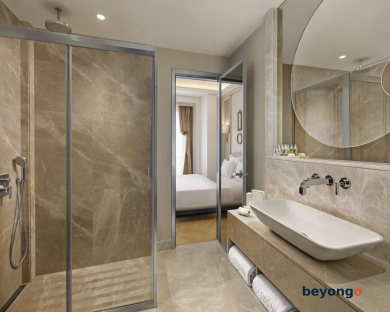Lazzoni Hotel 71