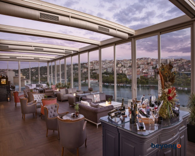 Lazzoni Hotel 81