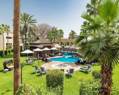 Le Meridien Dubai Hotel and Conference Centre 1