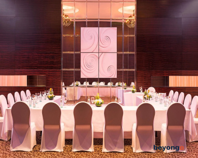 Le Meridien Dubai Hotel and Conference Centre 184